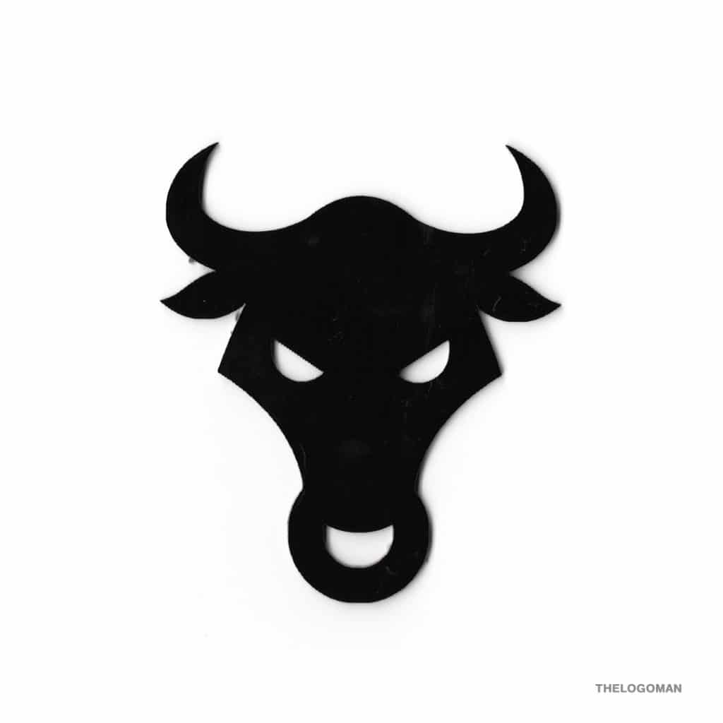 Bull icon. Simple style poster meat shop big sale background symbol. Bull  brand logo design element. Bull t-shirt printing. Vector for sticker.  17635859 Vector Art at Vecteezy